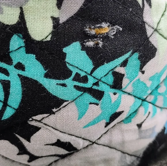 Vera Bradley Camofloral Laptop Messenger Bag Blue Floral Quilted - Picture 8 of 11